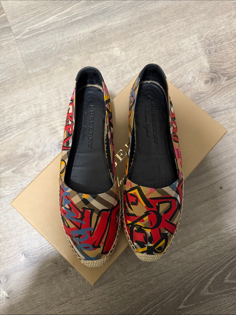 Burberry Espadrilles - Picture 2 of 7